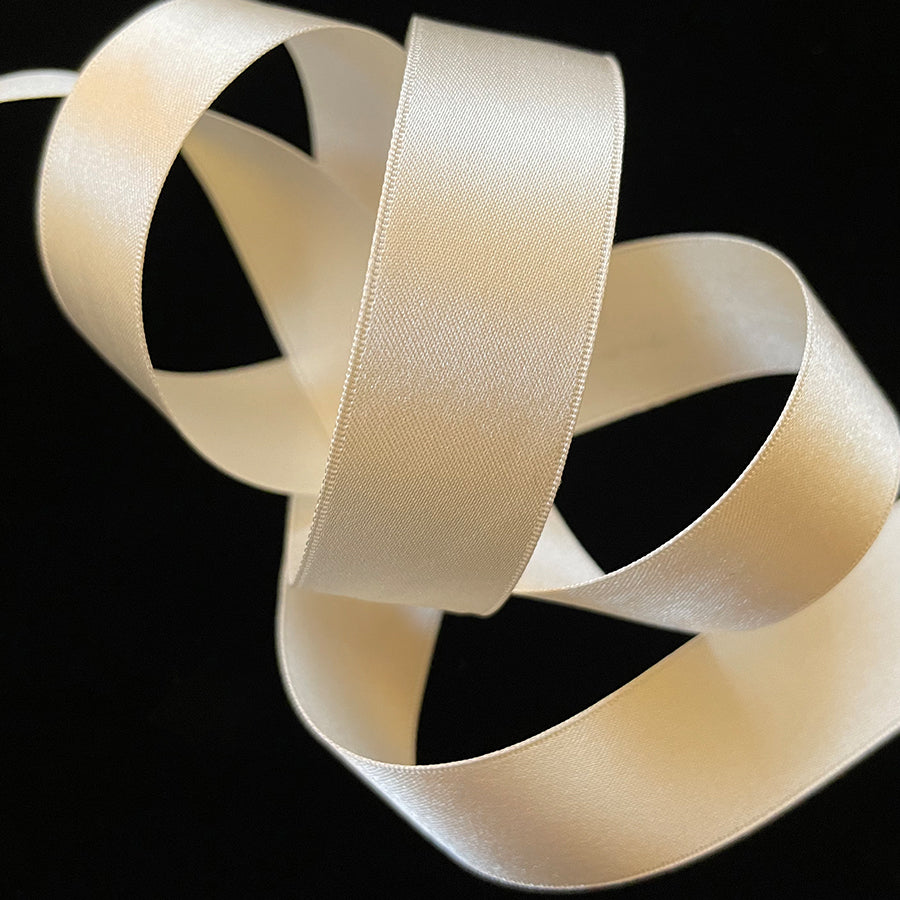 175.2 Doubled faced silk satin ribbon undyed ¾" (18mm)