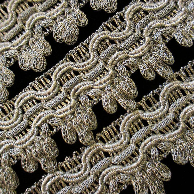 739.4 Triple icing metallic gimp antique silver 1-3/16" (30mm) - Palladia Passementerie
