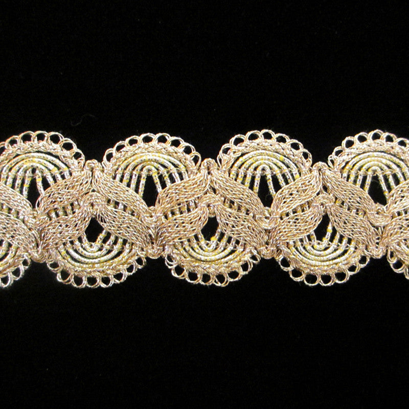 749.1 Double zig ruff metallic gimp bright gold 1-¼" (32mm) - Palladia Passementerie
