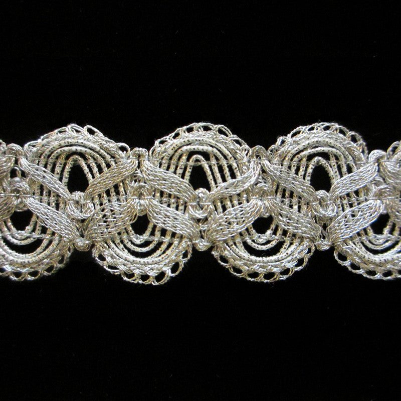 749.3 Double zig ruff metallic gimp bright silver 1-¼" (32mm) - Palladia Passementerie
