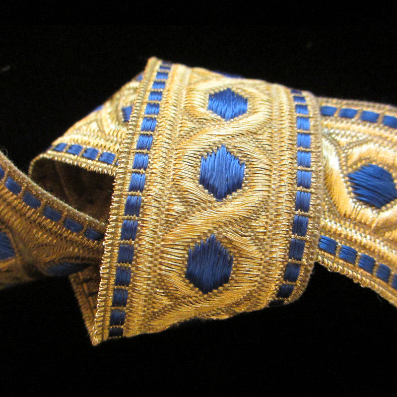 803.3 Hex with border metallic galloon blue/gold 1-3/8" (35mm) - Palladia Passementerie
 - 1