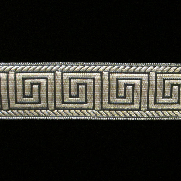 847.3 Greek key metallic galloon black/silver 1" (25mm) - Palladia Passementerie
 - 1